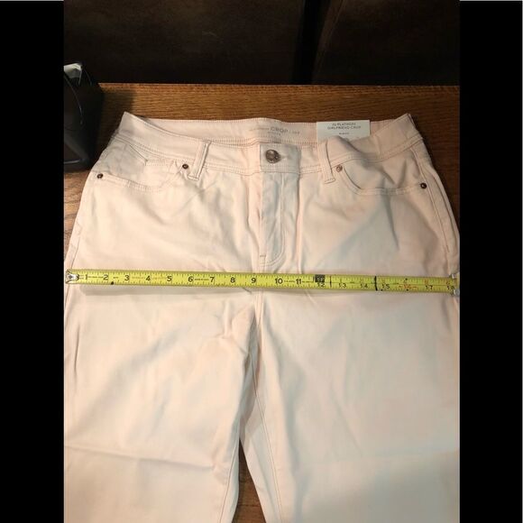 Chico’s girlfriend crop jeans - Picture 9 of 10